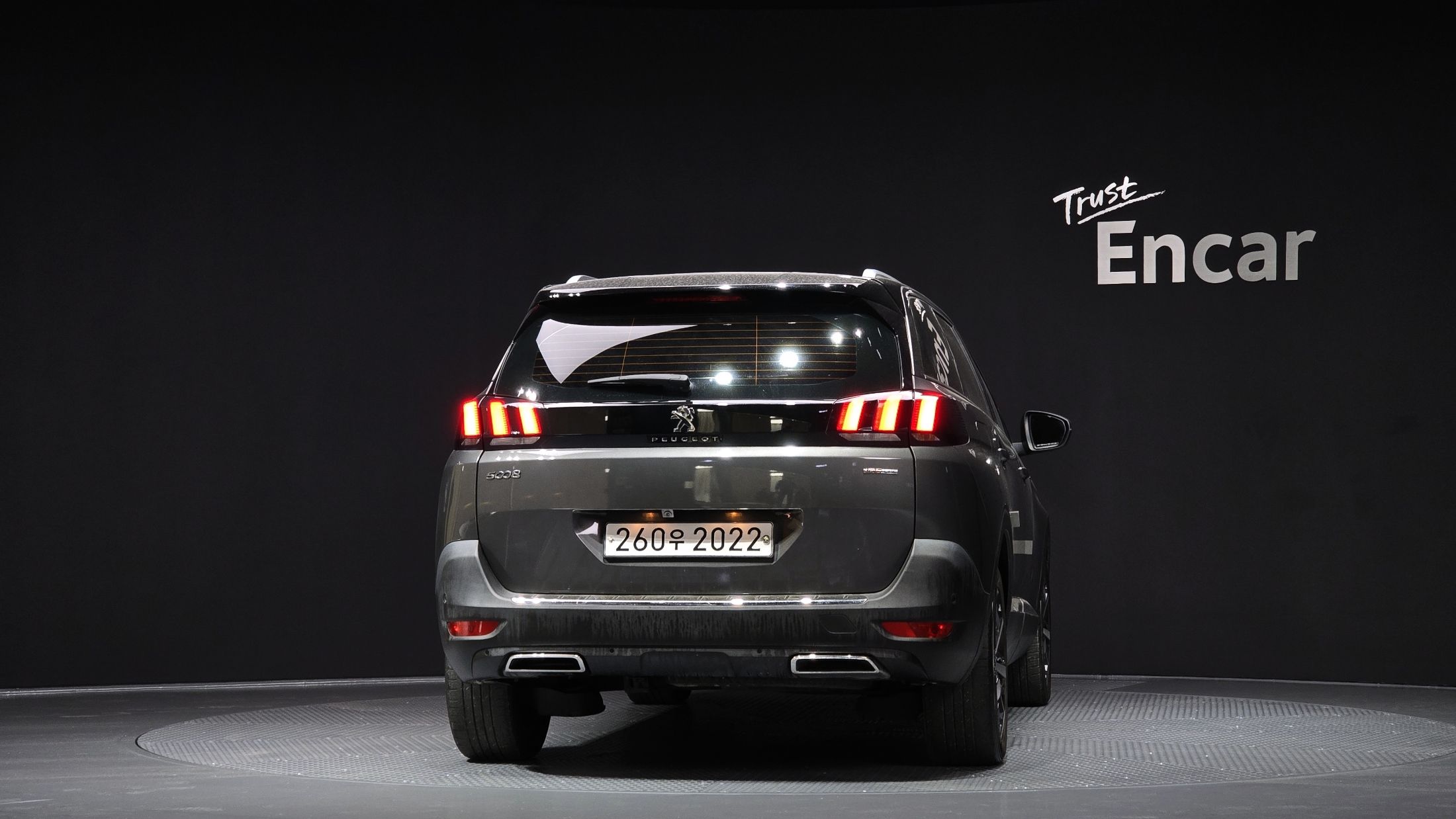 PEUGEOT 5008 2019