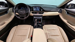 HYUNDAI GRANDEUR IG HYBRID 2019