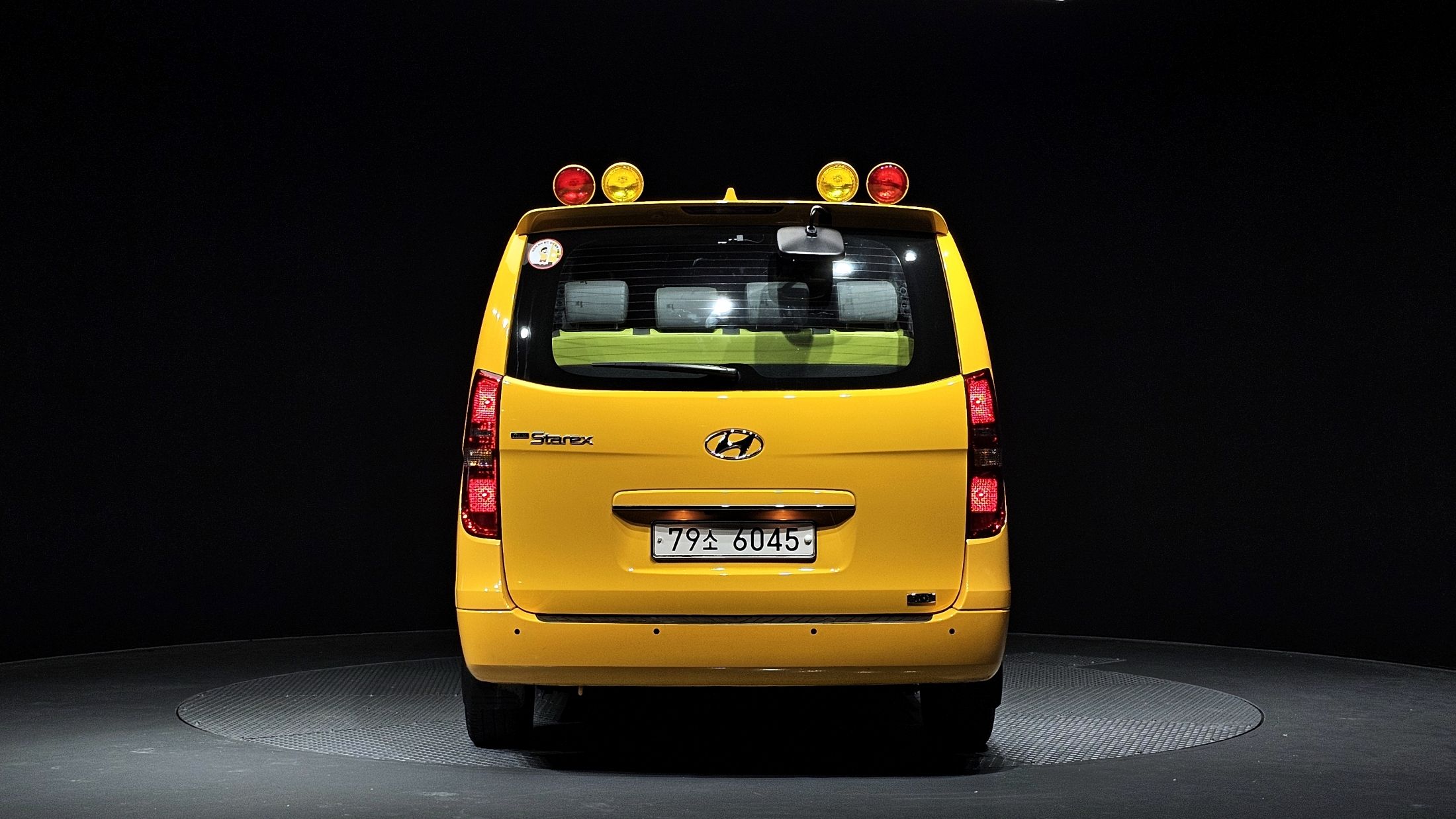 HYUNDAI STAREX GRAND 2021