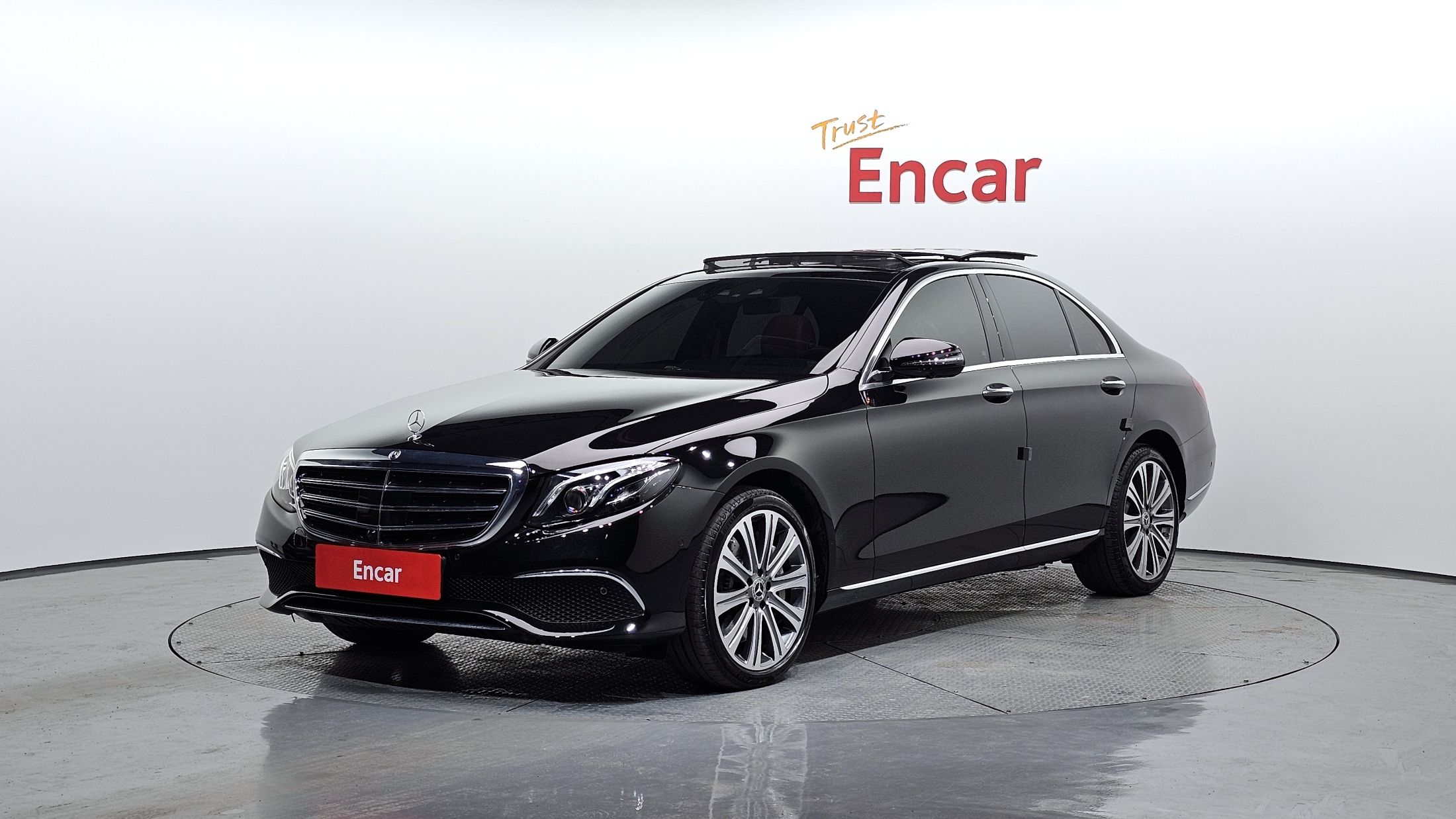 MERCEDES BENZ E-CLASS W213