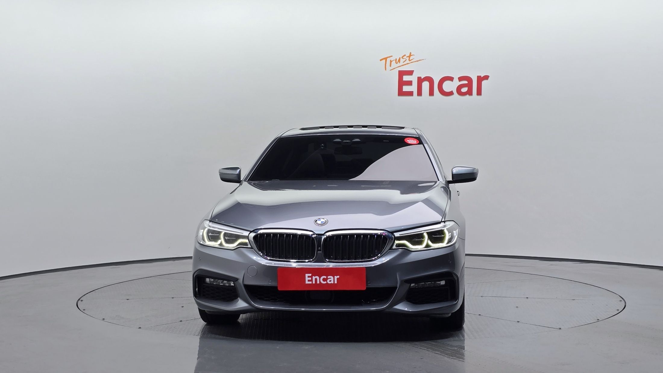 BMW 5-SERIES G30 2017