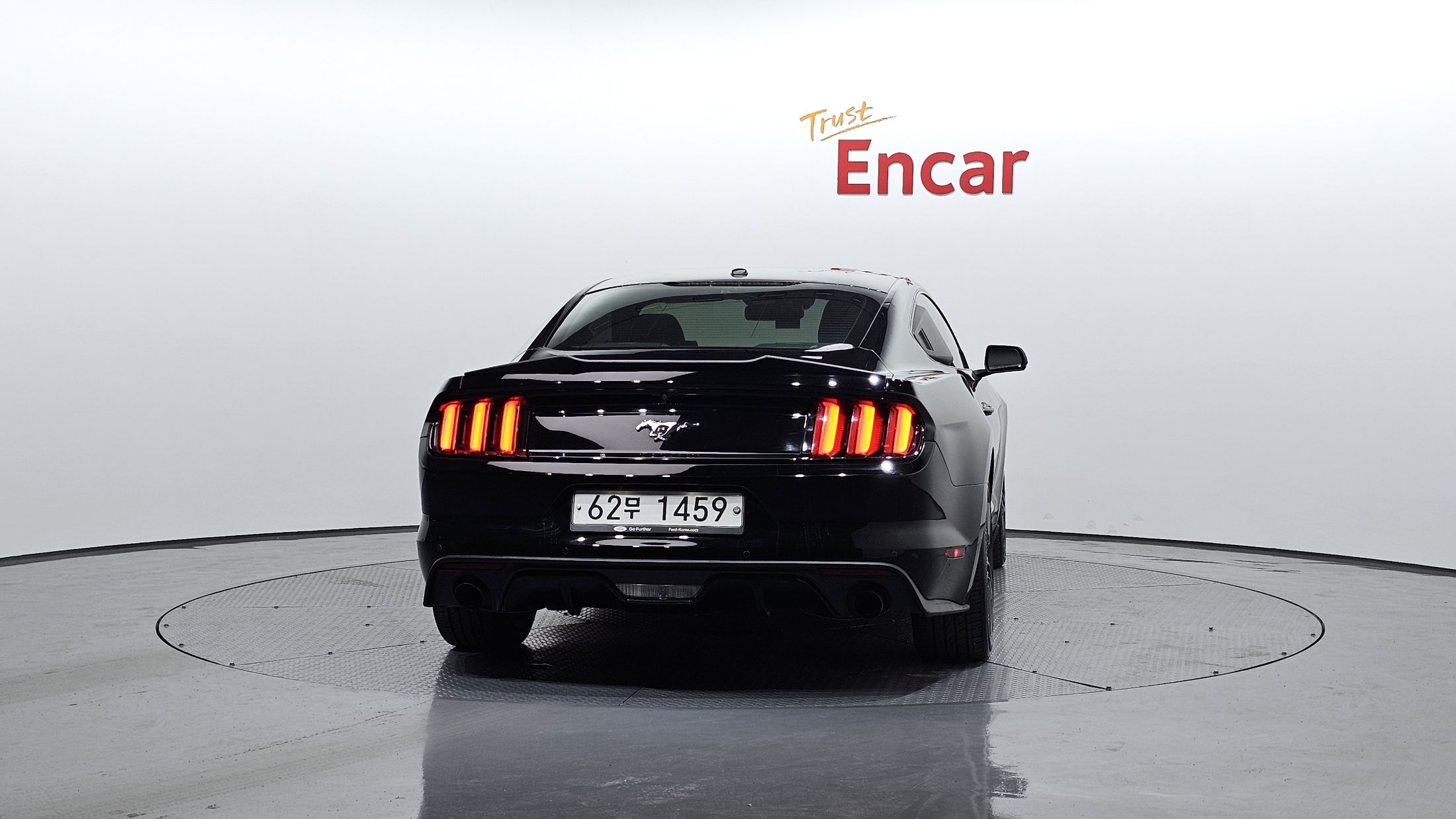 FORD MUSTANG 2017
