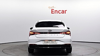 HYUNDAI AVANTE HYBRID CN7 2021