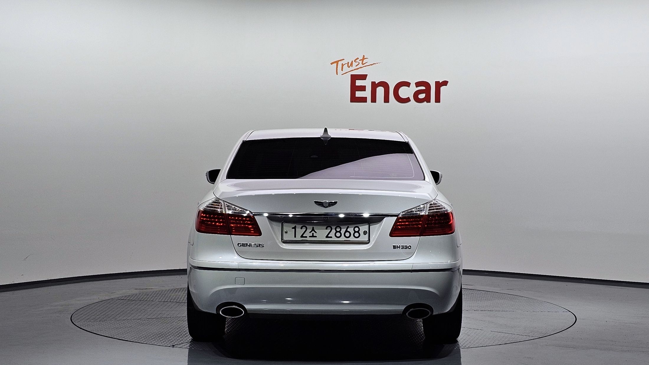 HYUNDAI GENESIS 2009