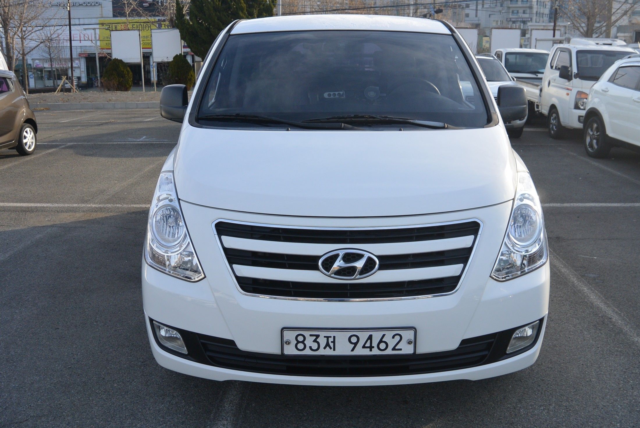 HYUNDAI STAREX GRAND