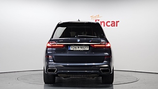 BMW X7 G07 2021