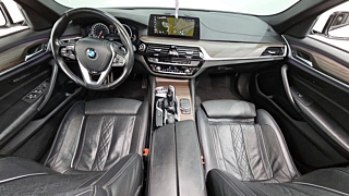 BMW 5-SERIES G30 2017