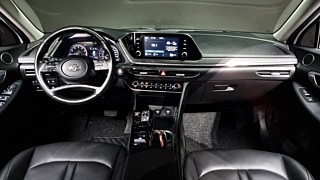HYUNDAI SONATA DN8 2019