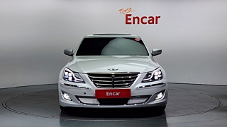 HYUNDAI GENESIS 2011