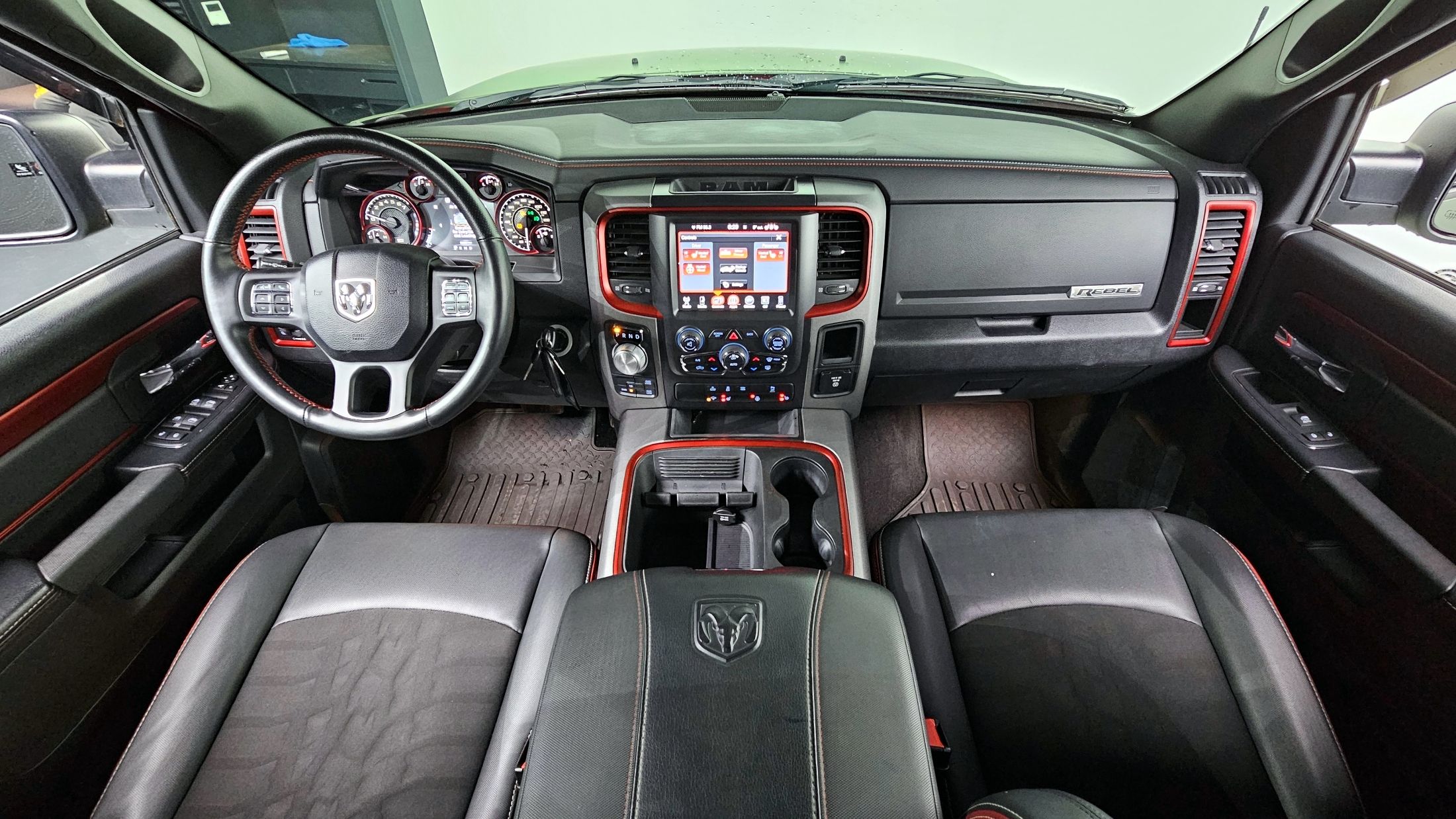 DODGE RAM PICK UP 2016