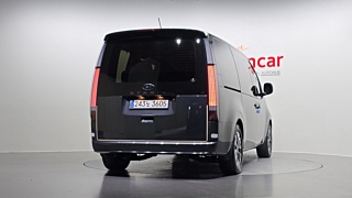 HYUNDAI STARIA 2021