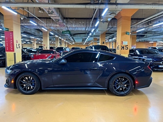 Заказать FORD MUSTANG