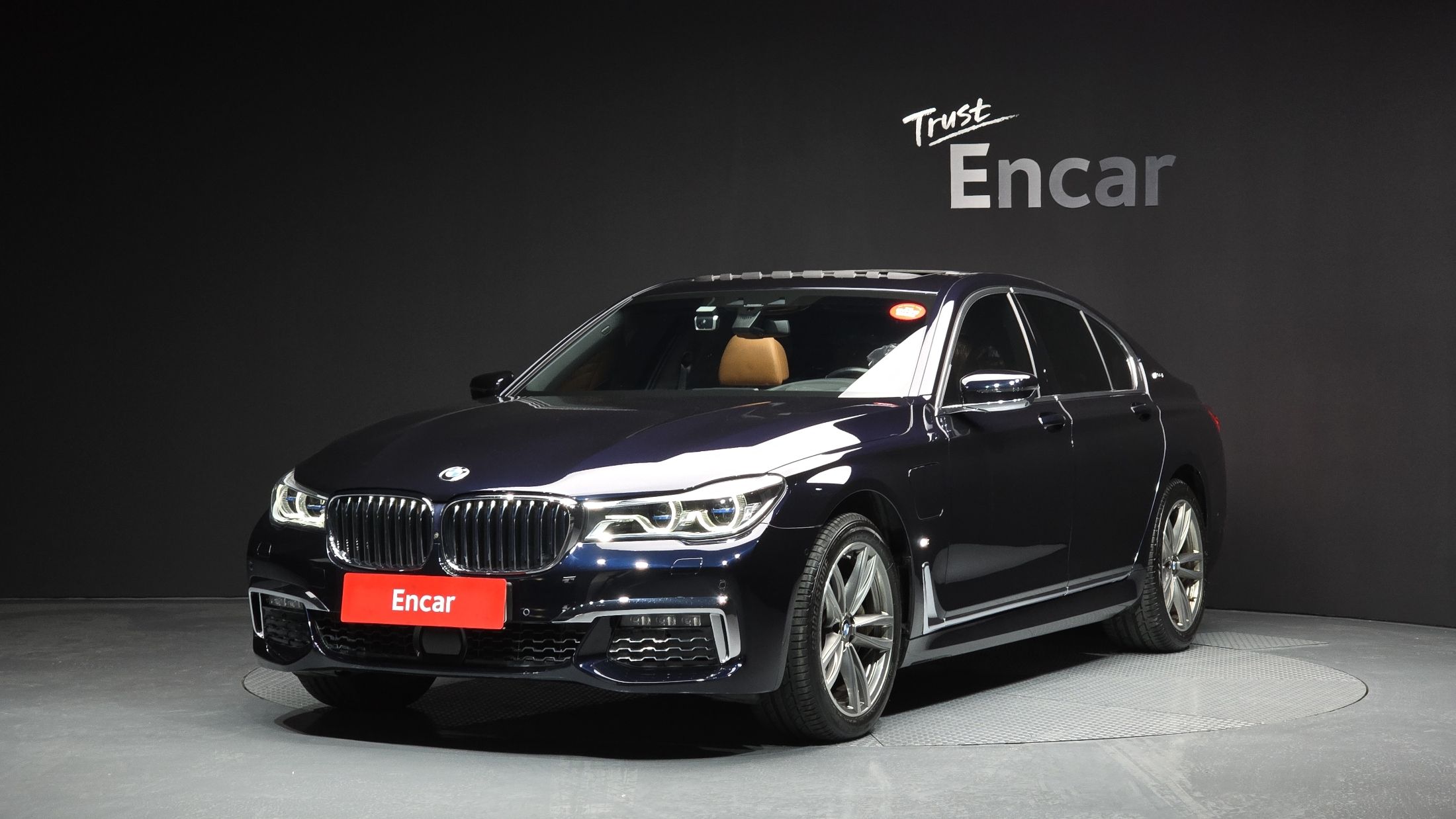 BMW 7-SERIES G11