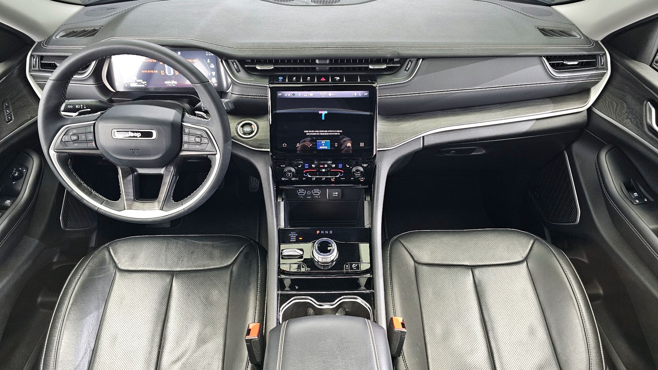 JEEP GRAND CHEROKEE WL 2023