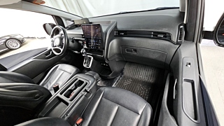 HYUNDAI STARIA  L3.5 Cargo 3 Seater 2022