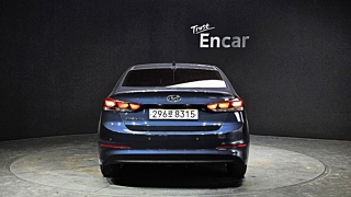 HYUNDAI AVANTE AD 2018