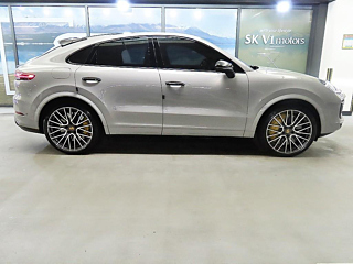 PORSCHE CAYENNE PO536 2021