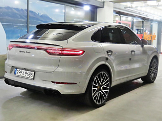 PORSCHE CAYENNE PO536 2021