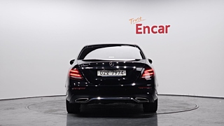 MERCEDES BENZ E-CLASS W213 2019