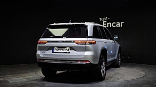 JEEP GRAND CHEROKEE WL 2023