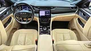 JEEP GRAND CHEROKEE WL 2023