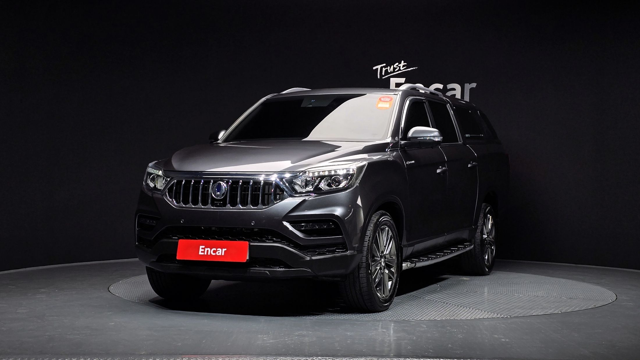 SSANGYONG REXTON SPORTS CAR