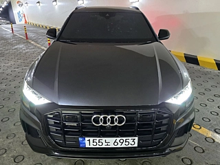 AUDI Q8 4M 2023
