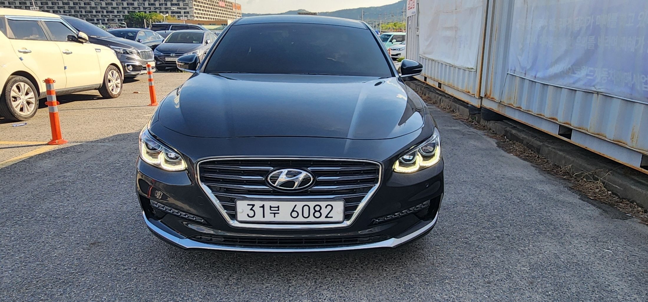 HYUNDAI GRANDEUR IG 2017