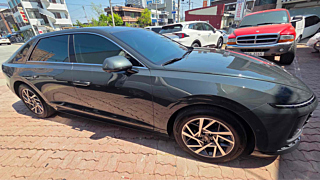 HYUNDAI GRANDEUR HYBRID GN7 2023