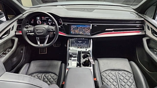 AUDI Q7 4M 2023