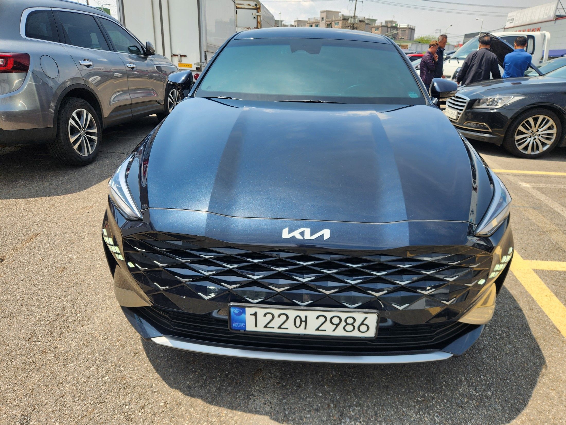 KIA K8