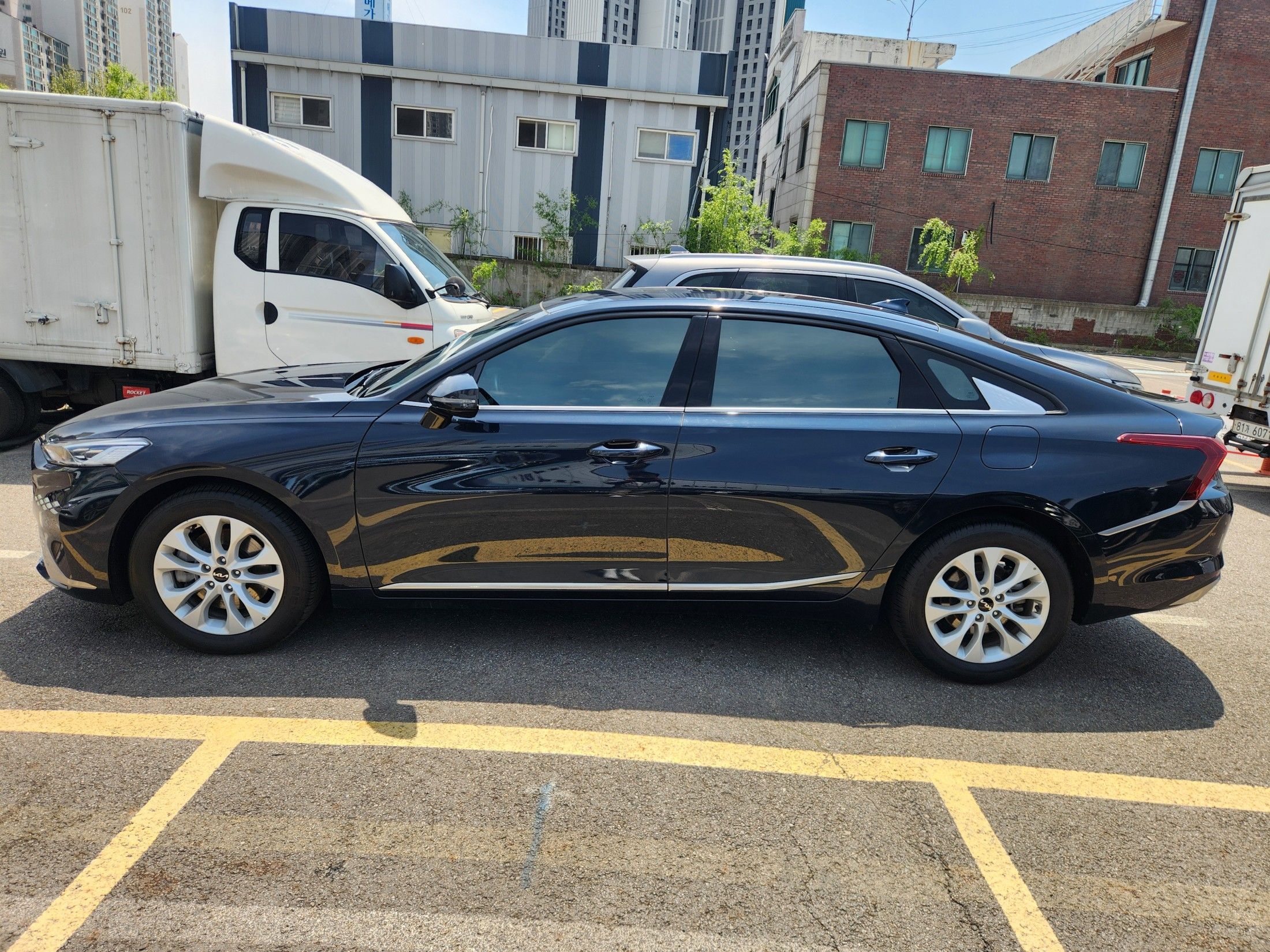 KIA K8