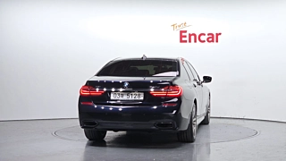BMW 7-SERIES G11 2018