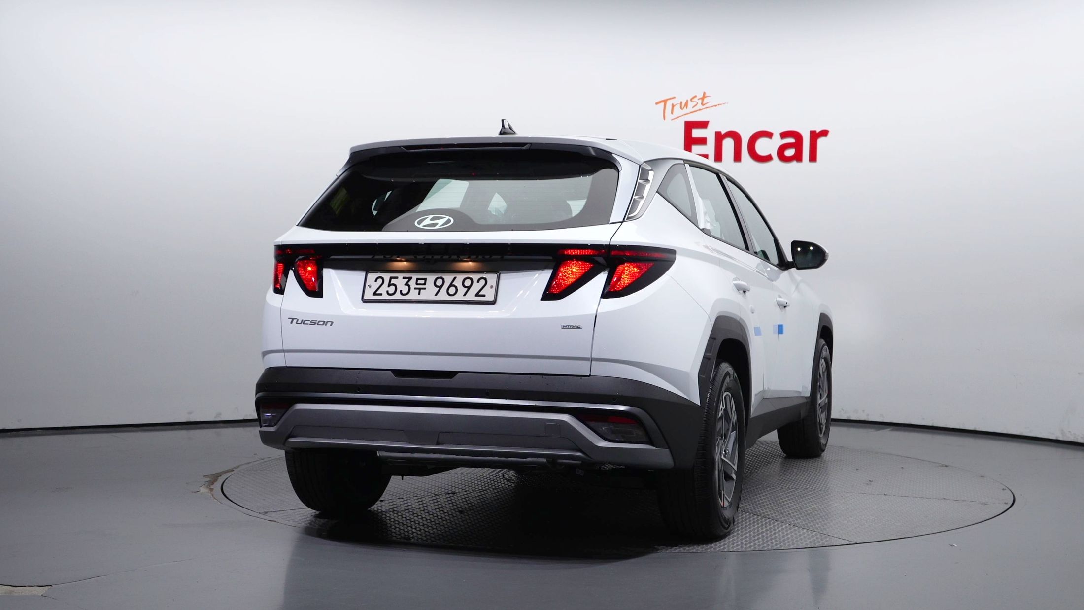 HYUNDAI TUCSON HYBRID NX4