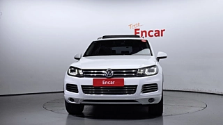 VOLKSWAGEN TOUAREG 2012