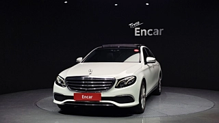 MERCEDES BENZ E-CLASS W213 2017