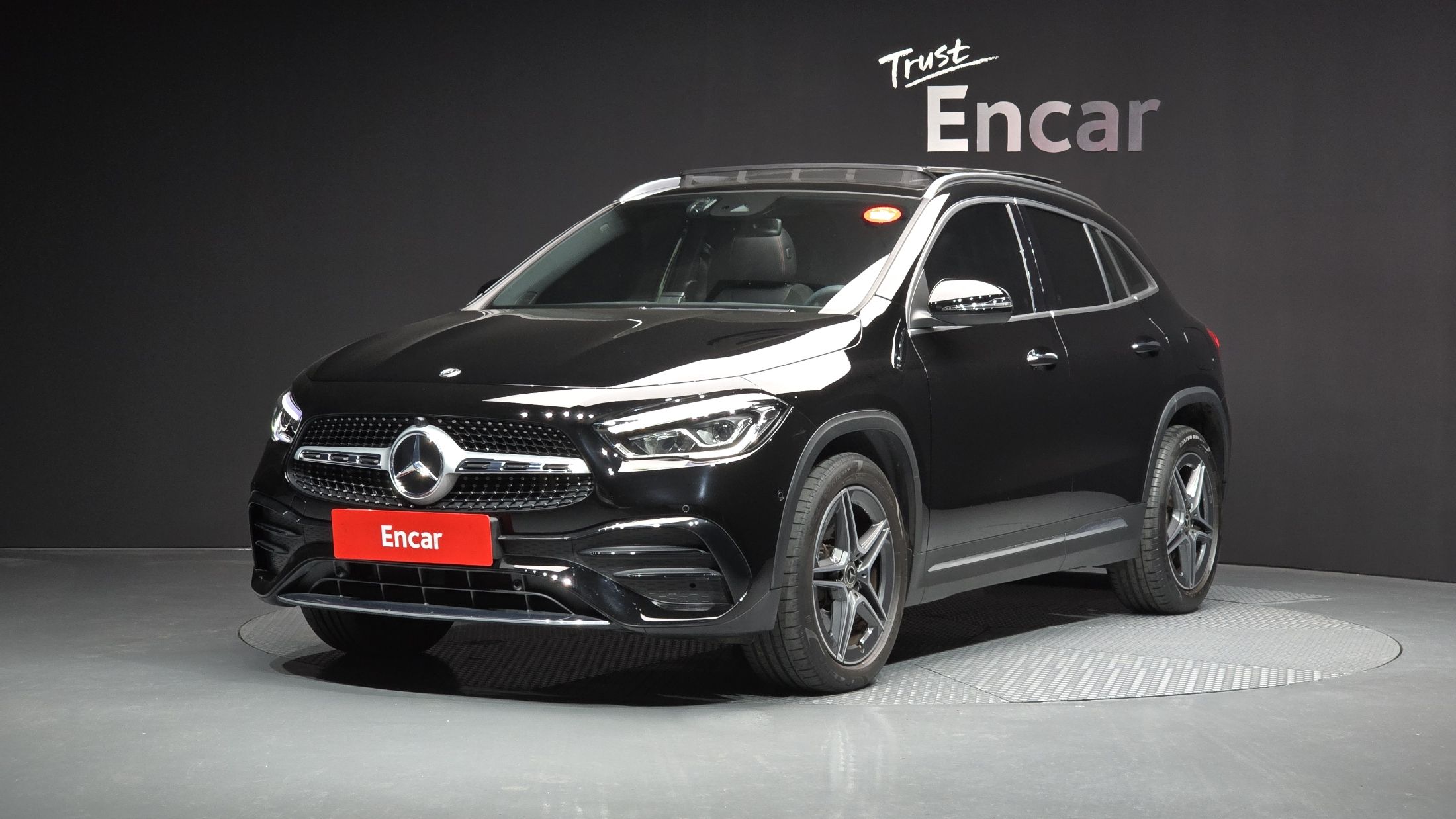MERCEDES BENZ GLA-CLASS H247 2020