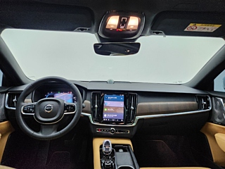 VOLVO S90 2024