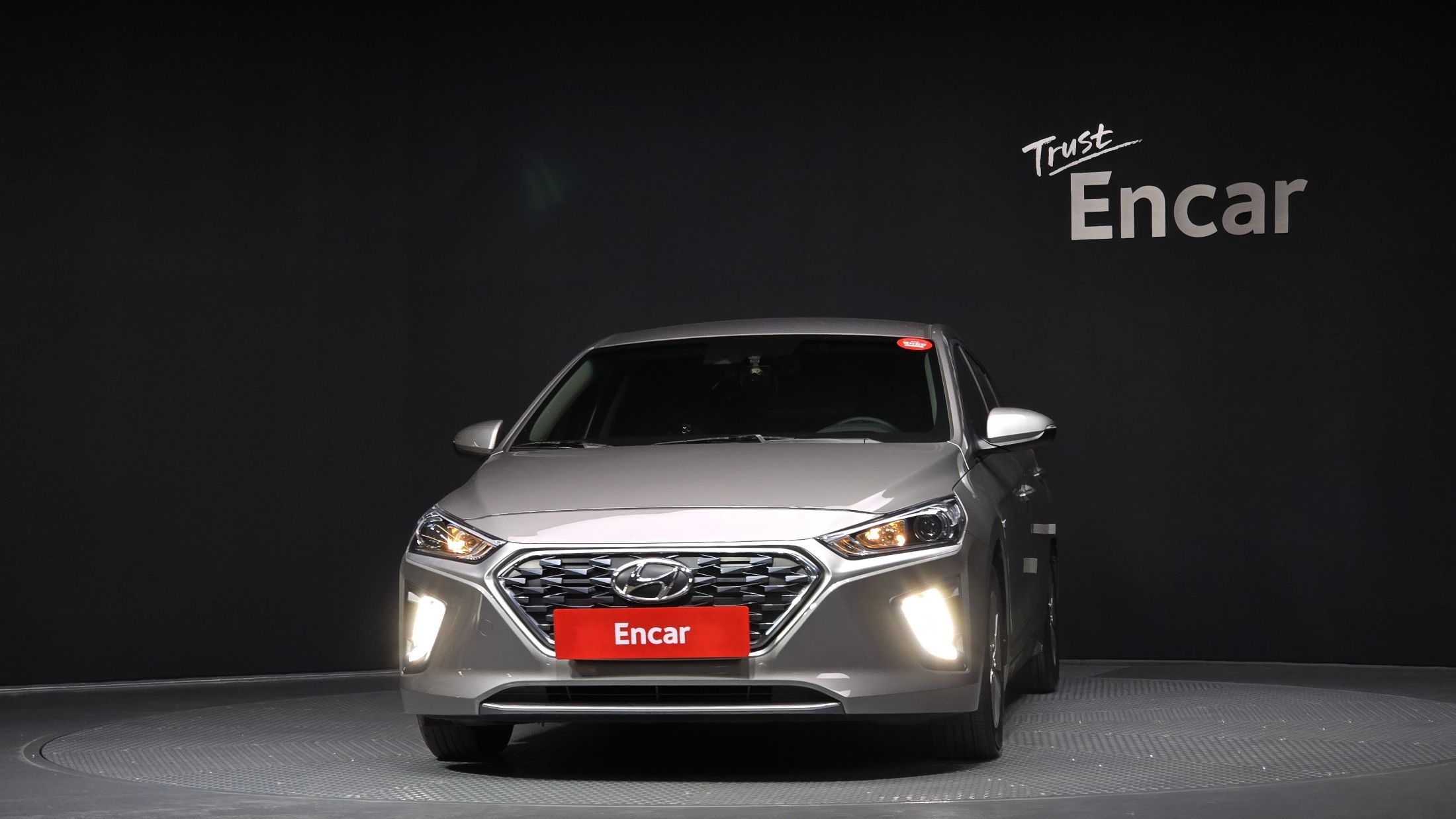 HYUNDAI IONIQ HYBRID 2020