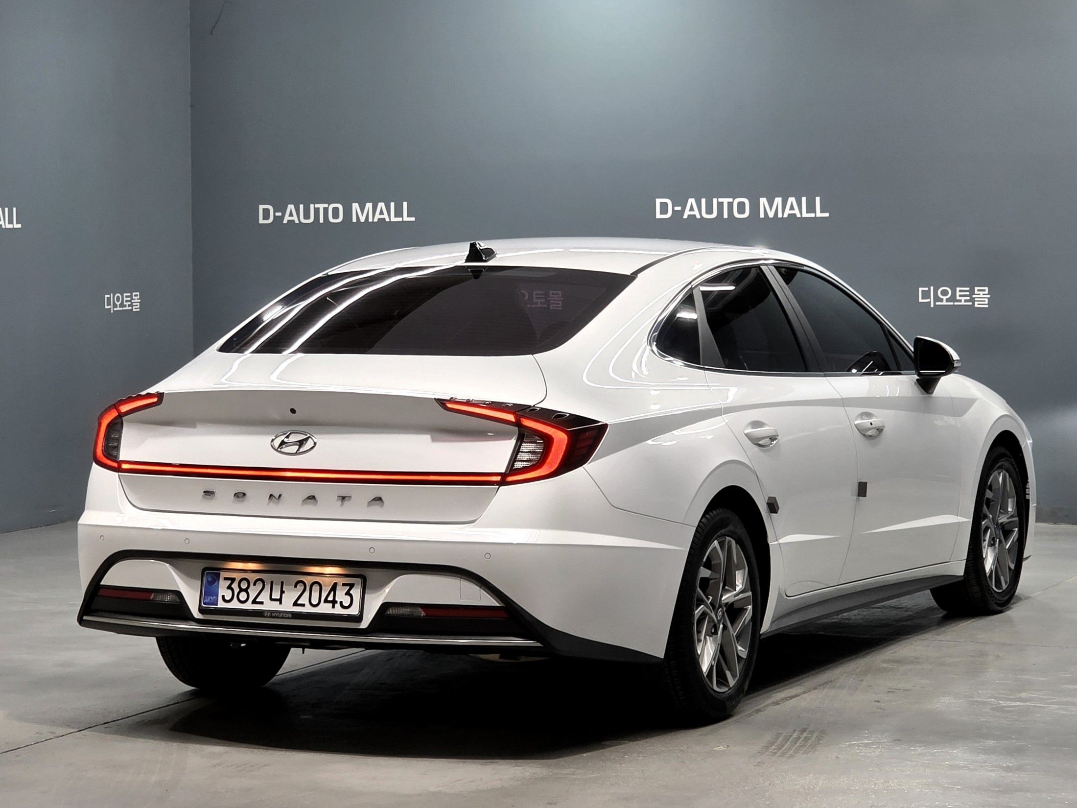HYUNDAI SONATA DN8