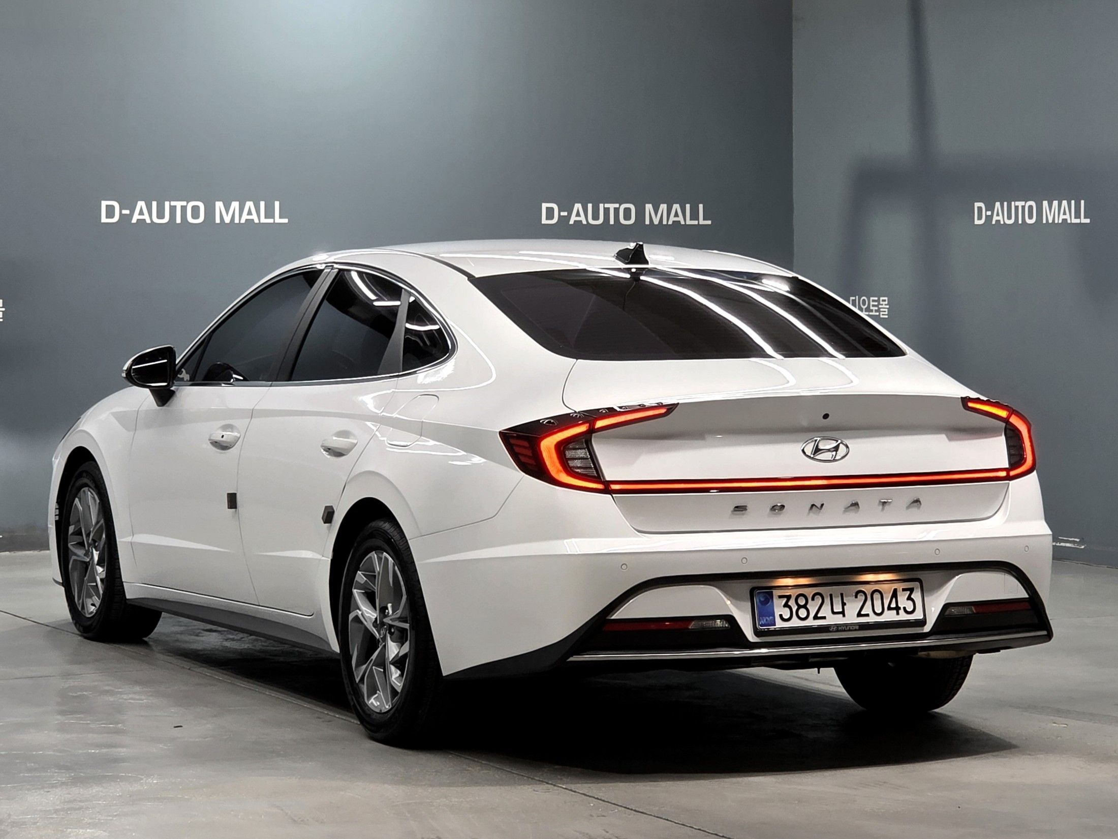 HYUNDAI SONATA DN8