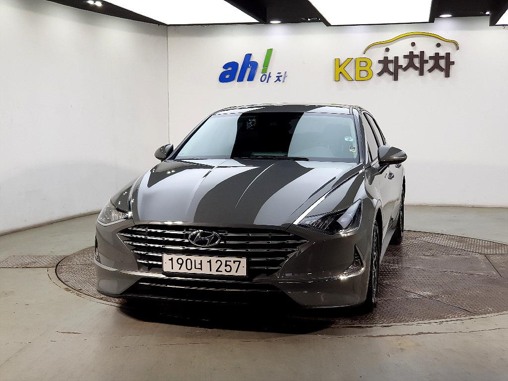 HYUNDAI SONATA HYBRID DN8 2021
