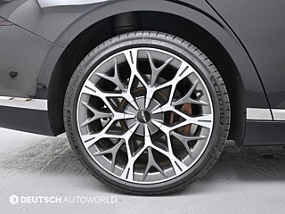 GENESIS G90 RS4 2023
