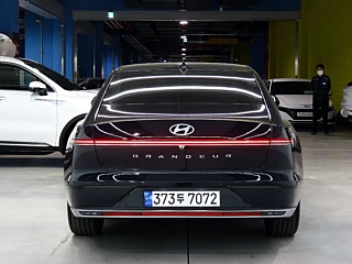 HYUNDAI GRANDEUR HYBRID GN7 2023