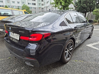 BMW 5-SERIES G30  520i M Sport 2022