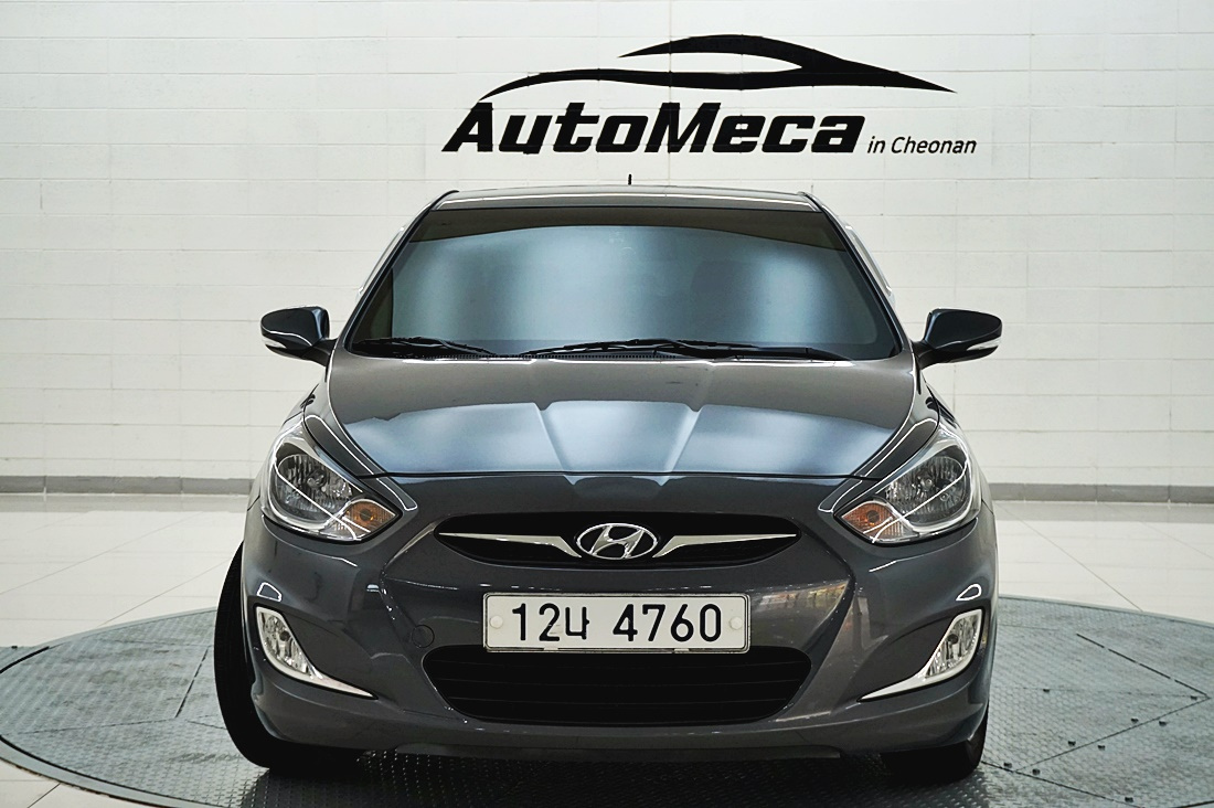 HYUNDAI ACCENT NEW 2012