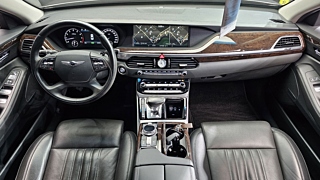 GENESIS EQ900 2016