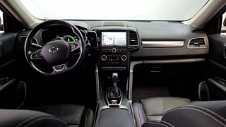 SAMSUNG QM6 2019