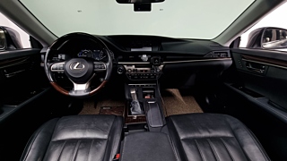 LEXUS ES300H 2016