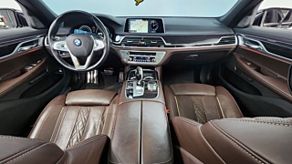 BMW 7-SERIES G11 2018